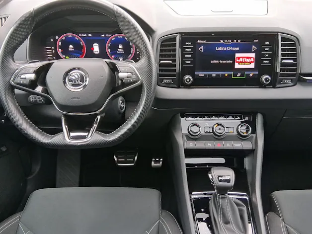 SKODA Karoq 1.5 TSI SportLine DSG
