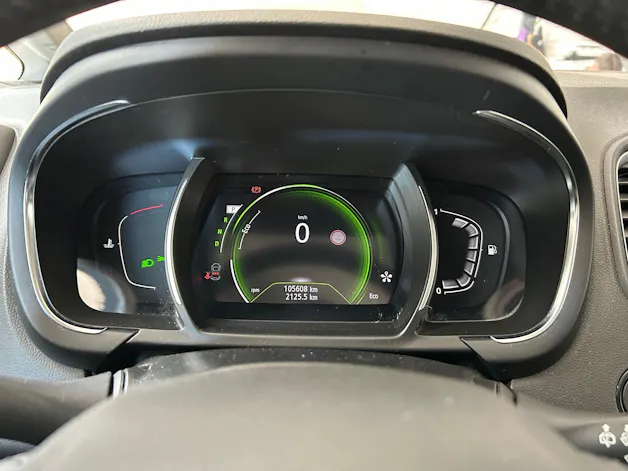 RENAULT Scénic 1.5 dCi Intens EDC