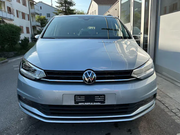VW Touran Highline *** VOLLAUSSTATTUNG MIT VW GARANTIE BIS 2029 !!! ***