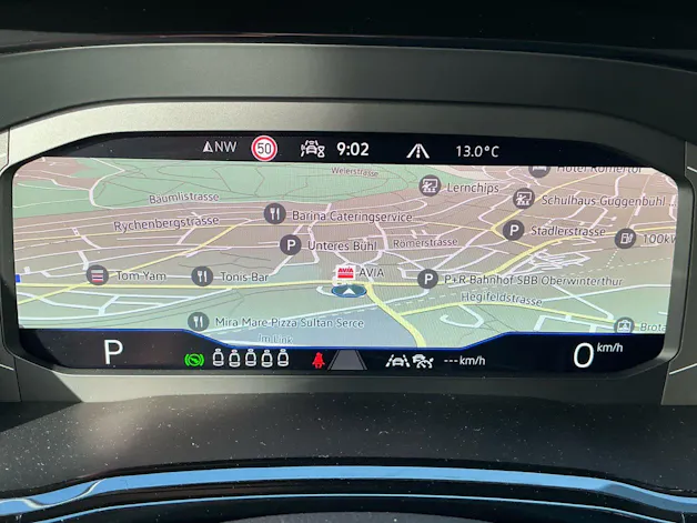 VW Touran Highline *** VOLLAUSSTATTUNG MIT VW GARANTIE BIS 2029 !!! ***
