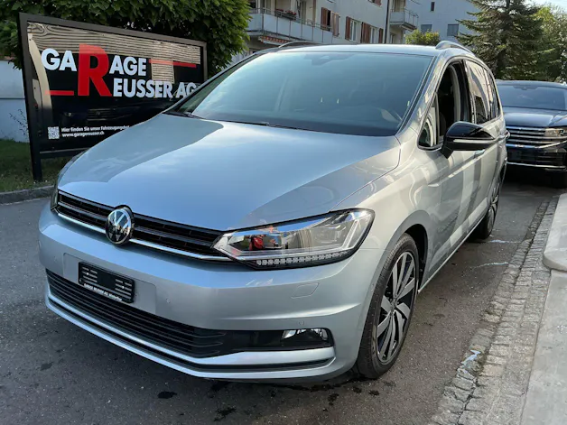 VW Touran Highline *** VOLLAUSSTATTUNG MIT VW GARANTIE BIS 2029 !!! ***