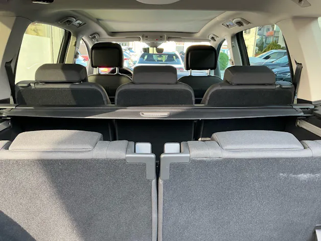VW Touran Highline *** VOLLAUSSTATTUNG MIT VW GARANTIE BIS 2029 !!! ***