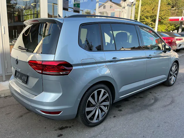 VW Touran Highline *** VOLLAUSSTATTUNG MIT VW GARANTIE BIS 2029 !!! ***