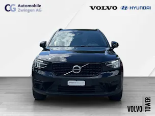 VOLVO XC40 B3 Benzin Mild Hybrid Plus Dark DCT