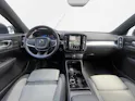 VOLVO XC40 B3 Benzin Mild Hybrid Plus Dark DCT