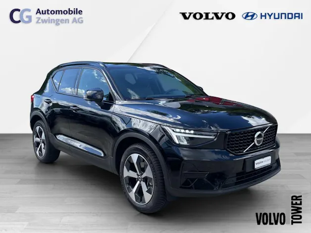 VOLVO XC40 B3 Benzin Mild Hybrid Plus Dark DCT