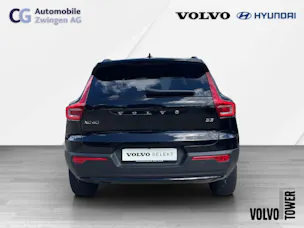 VOLVO XC40 B3 Benzin Mild Hybrid Plus Dark DCT