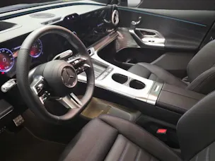 MERCEDES-BENZ GLC 400 4MATIC 94 kWh EQ