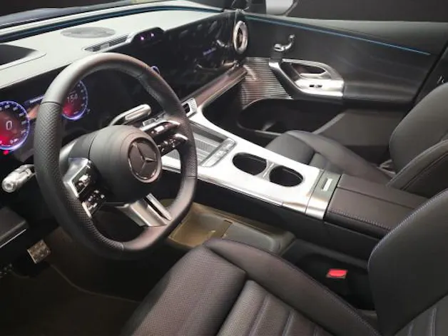 MERCEDES-BENZ GLC 400 4MATIC 94 kWh EQ