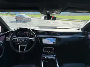 AUDI e-tron S Sportback quattro