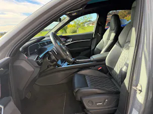 AUDI e-tron S Sportback quattro