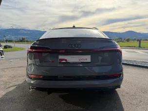 AUDI e-tron S Sportback quattro