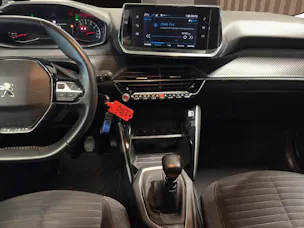 PEUGEOT 208 1.2 PureTech Active