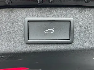 SKODA Kodiaq 2.0 TSI 265 PS 4x4 RS *** TOP AUSSTATTUNG MIT HEAD UP DISPLAY & ANHÄNGERKUPPLUNG ***