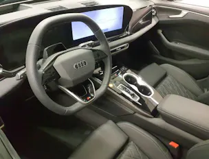 AUDI A6 Avant TDI quattro 220 kW S tronic