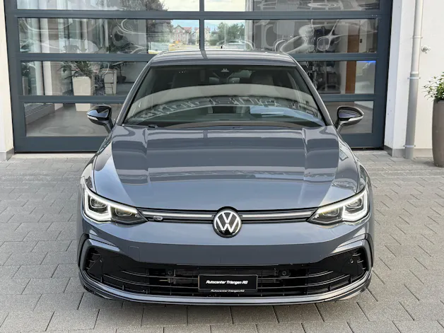 VW Golf 1.5 eTSI mHEV ACT R-Line 75 Edition DSG