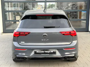 VW Golf 1.5 eTSI mHEV ACT R-Line 75 Edition DSG