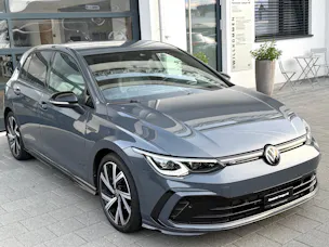 VW Golf 1.5 eTSI mHEV ACT R-Line 75 Edition DSG