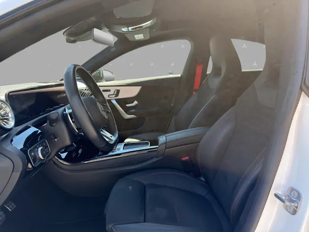 MERCEDES-BENZ CLA 35 AMG 4Matic 8G-DCT