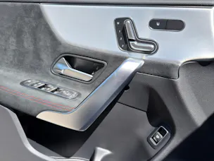 MERCEDES-BENZ CLA 35 AMG 4Matic 8G-DCT
