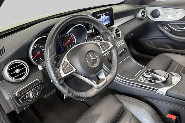 MERCEDES-BENZ C 250 Cabriolet AMG Line 9G-Tronic