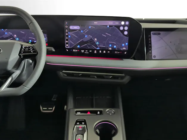 AUDI Q4 e-tron SUV quattro performance