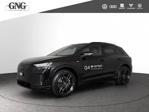 AUDI Q4 e-tron SUV quattro performance