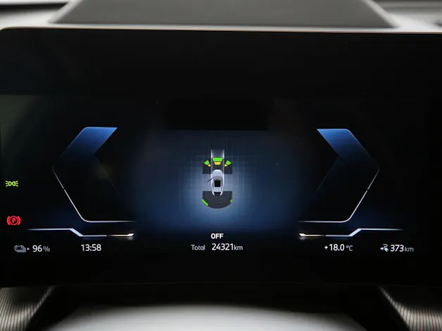 BMW iX2 30 xDrive - FAHRSCHULWAGEN - VOITURE D'AUTO-ECOLE - AUTO DELLA SCUOLA GUIDA