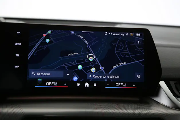 BMW iX2 30 xDrive - FAHRSCHULWAGEN - VOITURE D'AUTO-ECOLE - AUTO DELLA SCUOLA GUIDA
