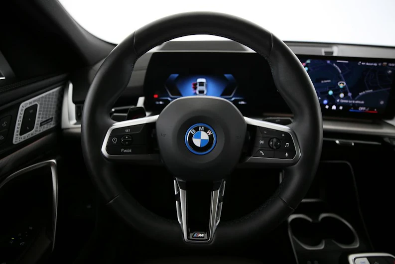 immagine del veicolo BMW iX2