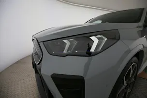 BMW iX2 30 xDrive - FAHRSCHULWAGEN - VOITURE D'AUTO-ECOLE - AUTO DELLA SCUOLA GUIDA