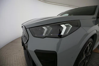 https://vehicle.imgix.net/4442590/f5970973-5fc8-4529-b834-98b417321e3b.jpg