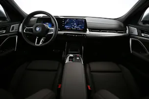 BMW iX2 30 xDrive - FAHRSCHULWAGEN - VOITURE D'AUTO-ECOLE - AUTO DELLA SCUOLA GUIDA