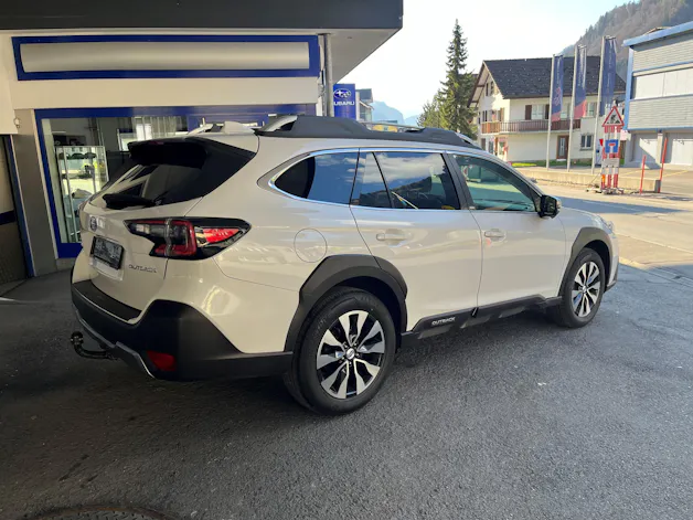 Subaru Outback 2.5i Luxury