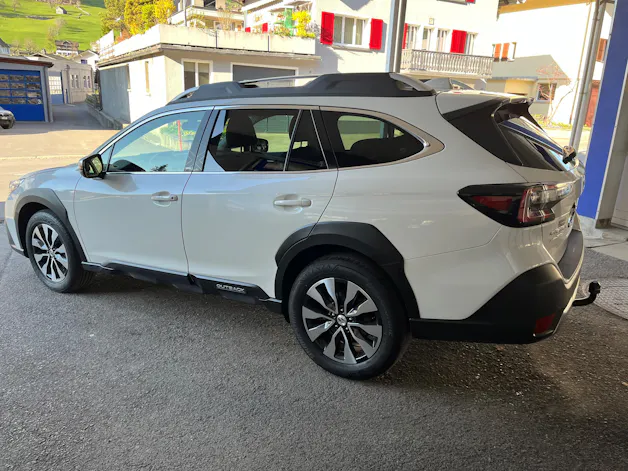 Subaru Outback 2.5i Luxury