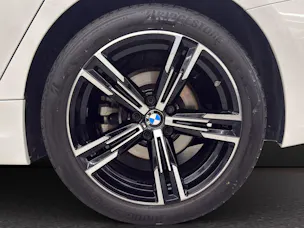 BMW 318d Touring M SPORT