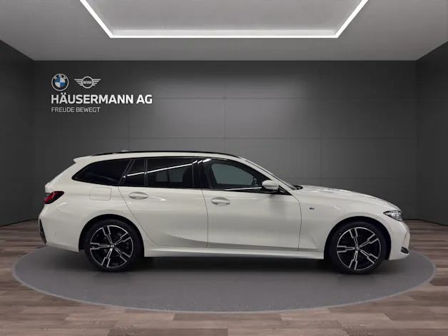 BMW 318d Touring M SPORT