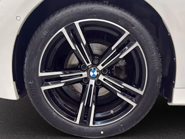 BMW 318d Touring M SPORT
