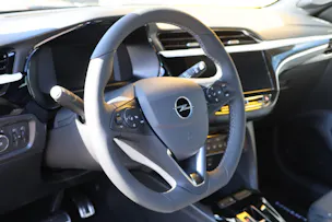 OPEL Corsa 1.2 T Hybrid Viva