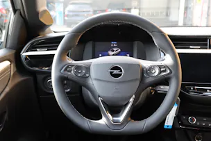 OPEL Corsa 1.2 T Hybrid Viva