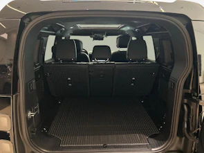 Fahrzeugbild LAND ROVER Defender 110 3.0 D I6 350 X-Dynamic HSE