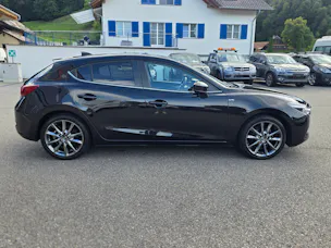 MAZDA 3 1.5 Ambition Plus