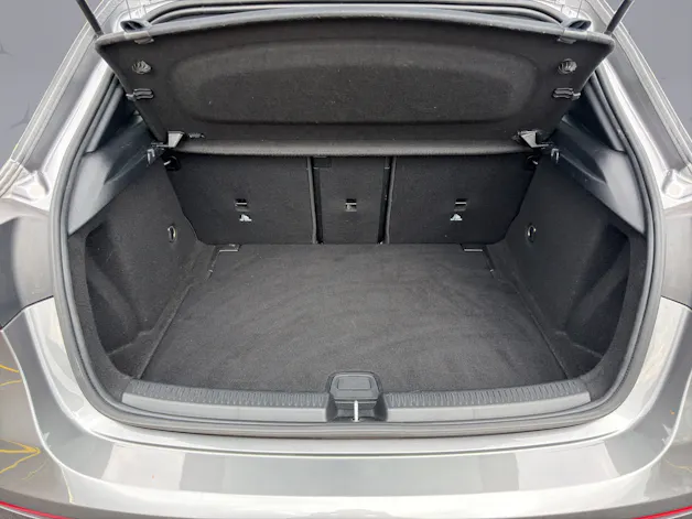 MERCEDES-BENZ A 220 AMG Line 4m