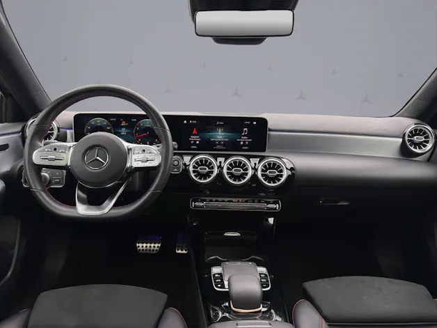 MERCEDES-BENZ A 220 AMG Line 4m