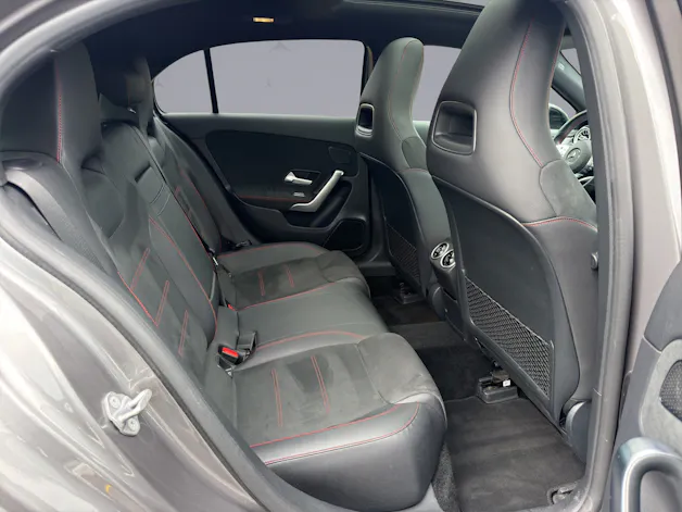 MERCEDES-BENZ A 220 AMG Line 4m