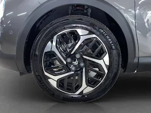 CITROEN C4 1.2 Hybrid Max