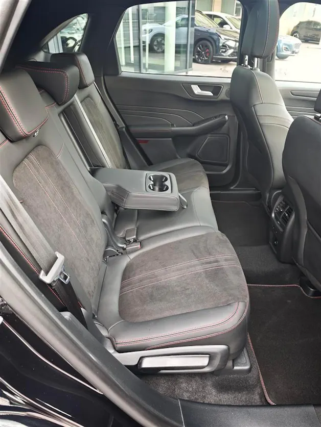 FORD Kuga 2.5 Plug-in Hybrid ST-Line X