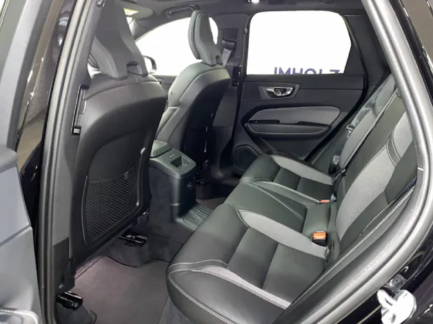 VOLVO XC60 2.0 T6 TE Plus Dark eAWD
