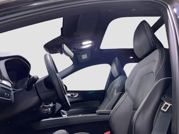 VOLVO XC60 2.0 T6 TE Plus Dark eAWD