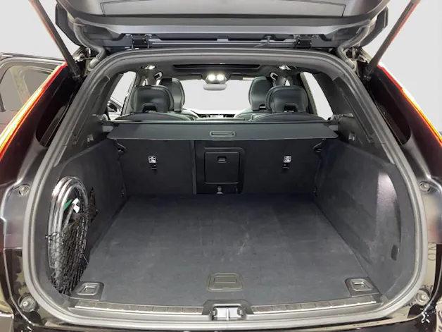 VOLVO XC60 2.0 T6 TE Plus Dark eAWD